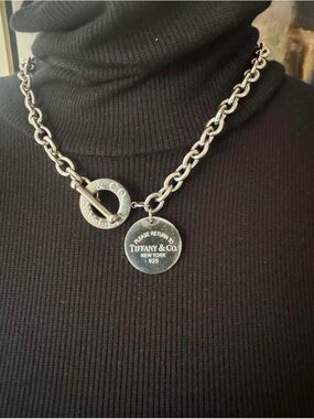 Tiffany & Co. Polished Silver Heart Toggle Necklace - Fine Jewelry. Chunky